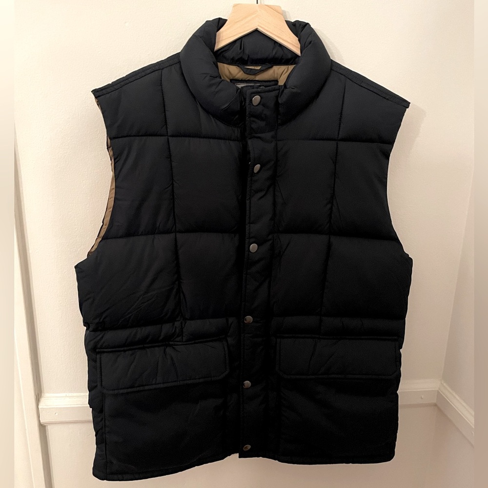 J Crew Navy Puffer Vest - Large